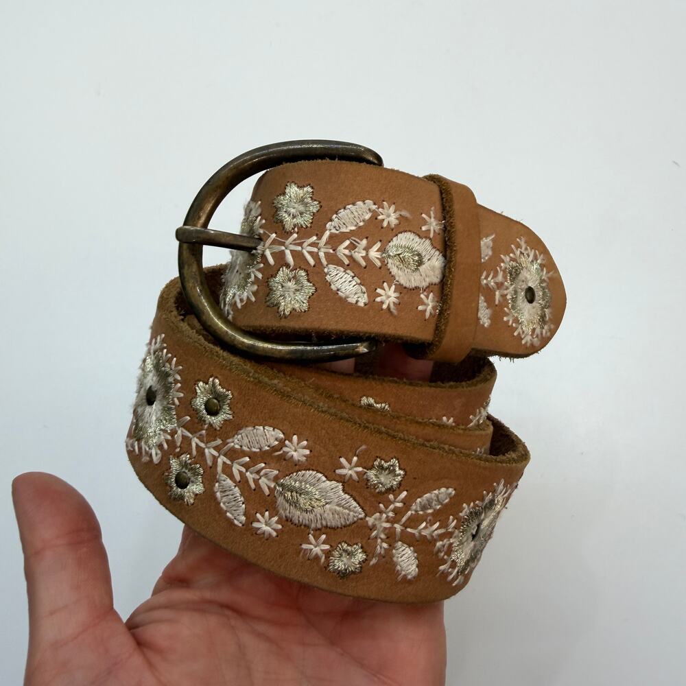 Lucky Brand Embroidered Leather Belt XL